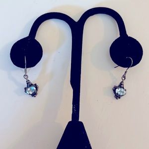 Beautiful light weight earrings
